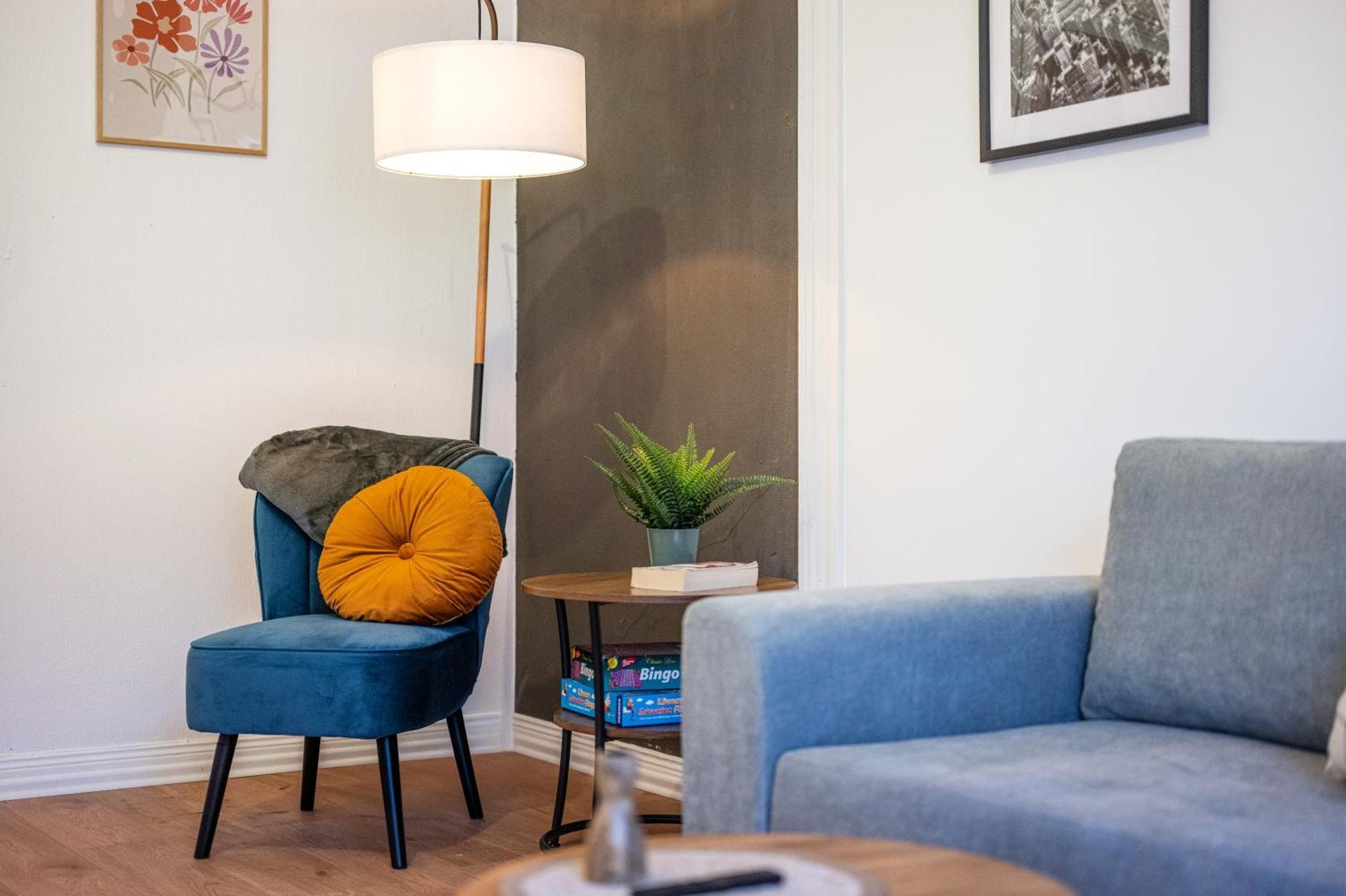 Suedstadt-oase 2 Komfort Mit 2 Sz Und Balkon * Koblenz (Rhineland-Palatinate)