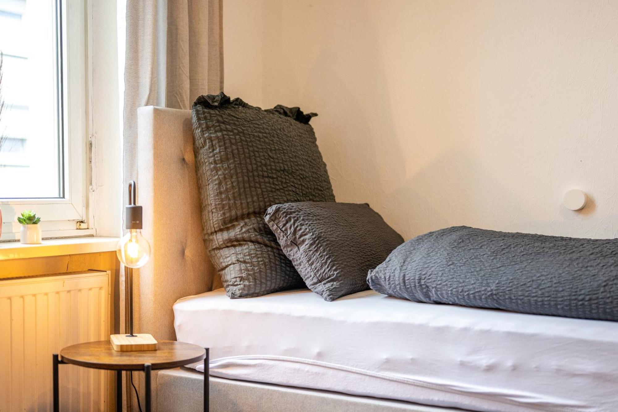 Suedstadt-oase 2 Komfort Mit 2 Sz Und Balkon Apartment Koblenz (Rhineland-Palatinate)