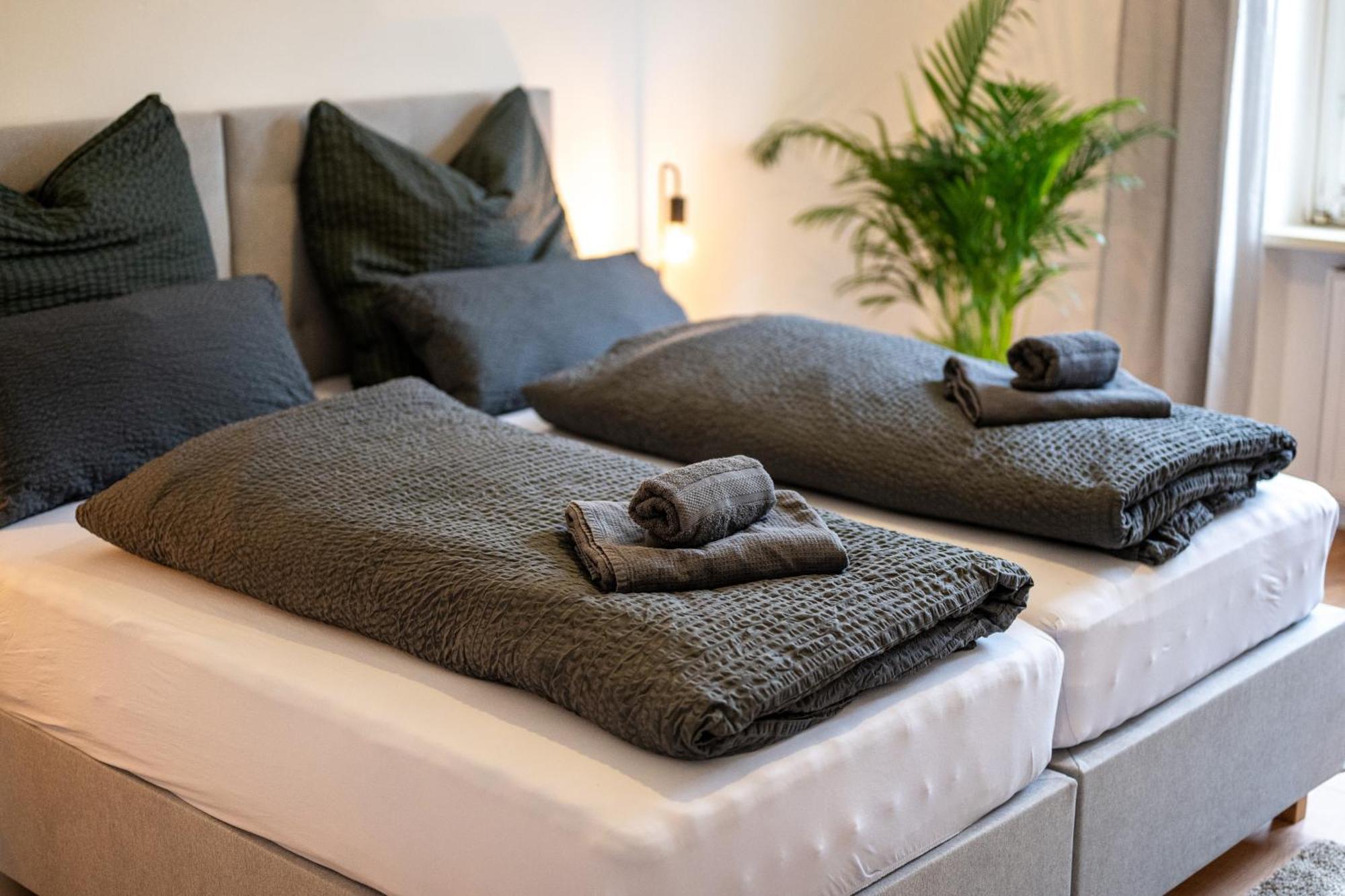 Suedstadt-oase 2 Komfort Mit 2 Sz Und Balkon *